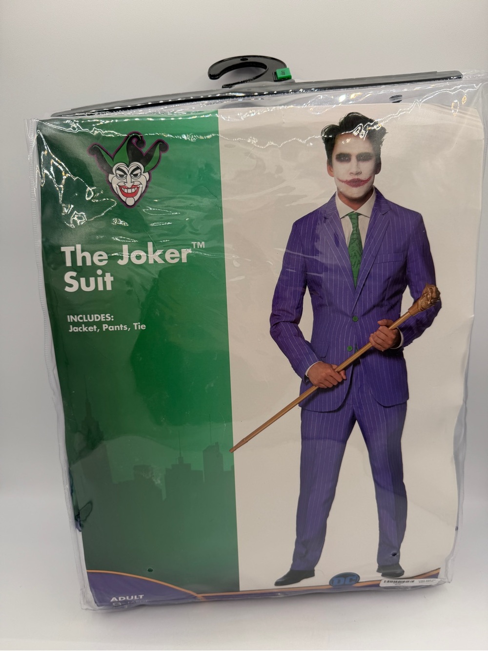 Spirit Halloween the Joker suit size large NO TIE